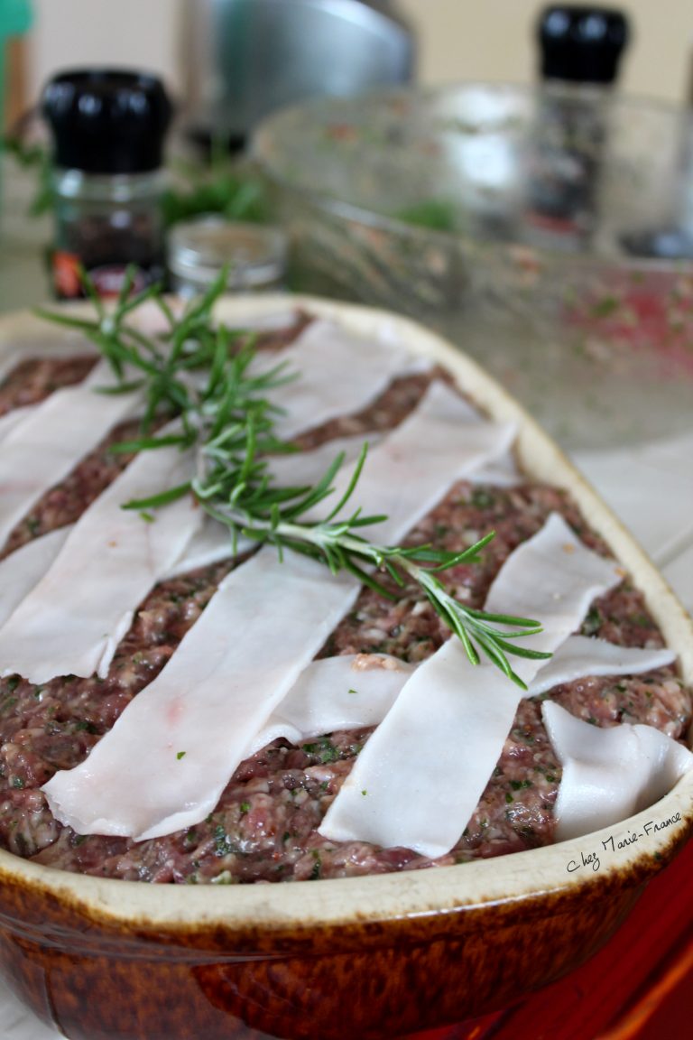 Terrine de pâté de campagne maison Une cuillerée pour papa