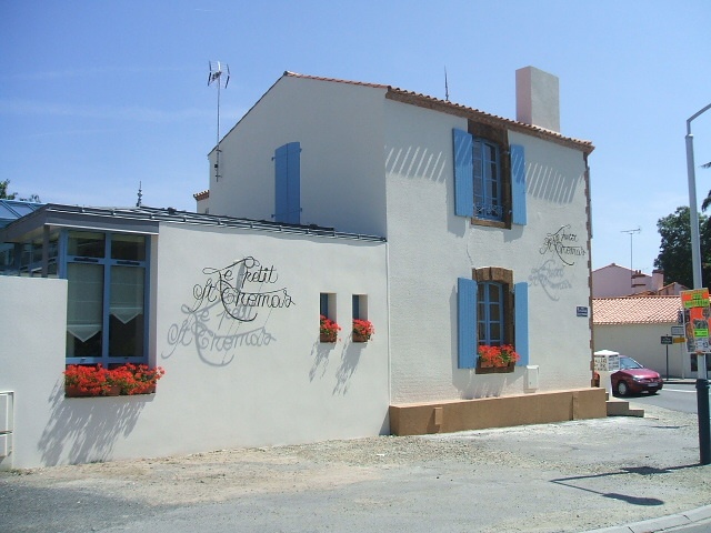 Le petit saint-thomas la garnache