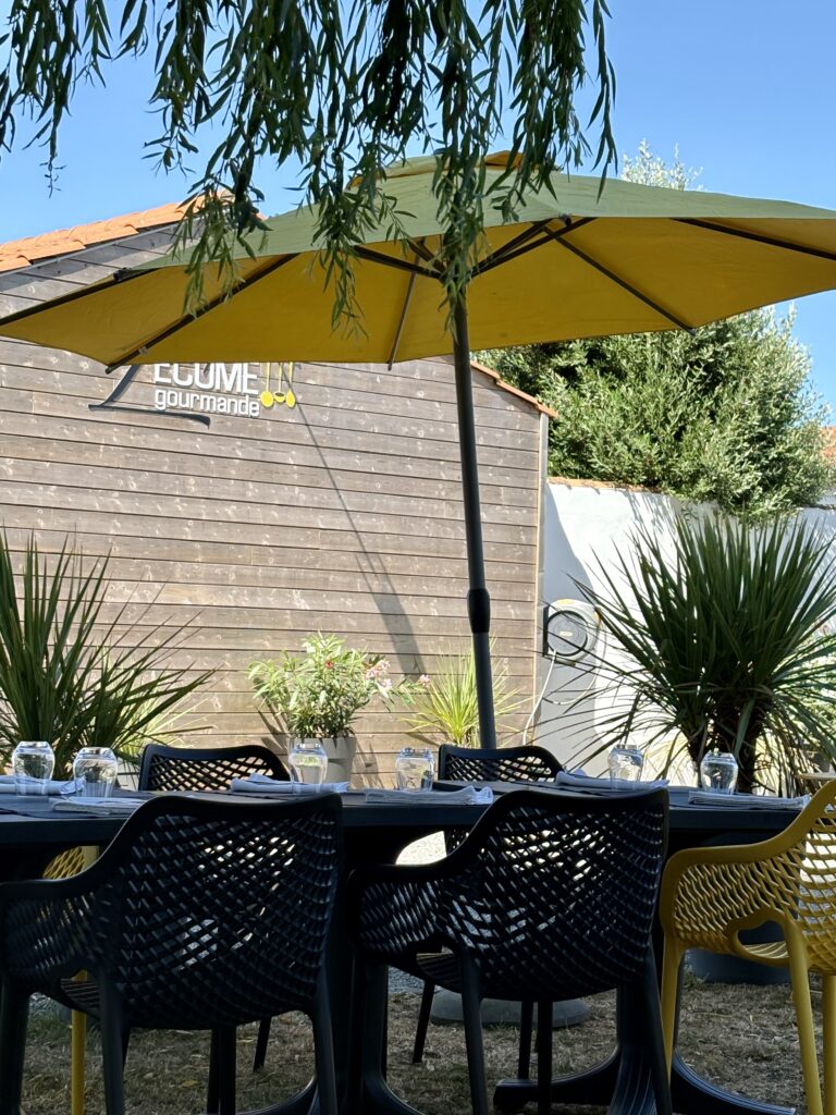 terrasse restaurant l'écume gourmande bouin